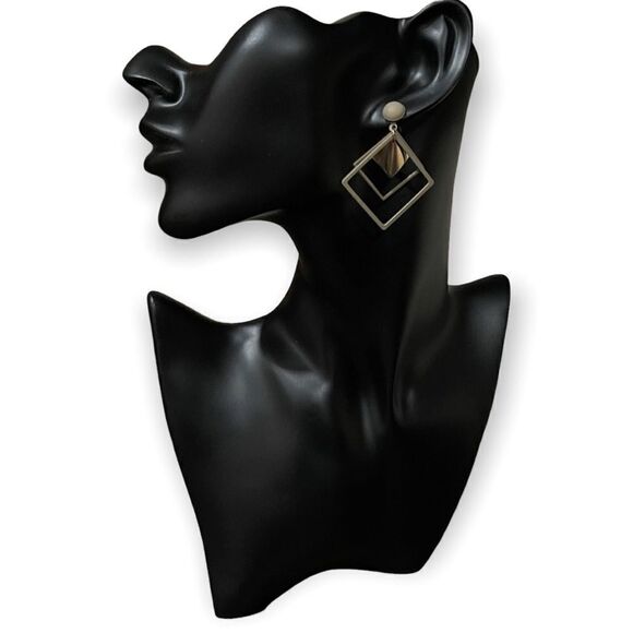Fashion Jewelry & Hair Accessories Bundle - Picture 3 of 8